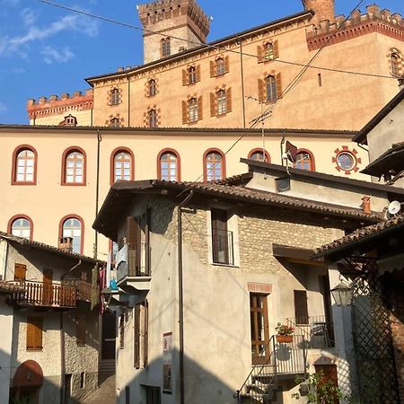Un Passo Dal Castello Lägenhet Barolo Exteriör bild